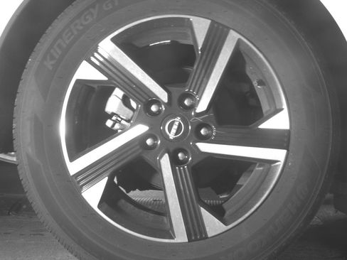 Used 2025 Nissan Sentra SV image 15