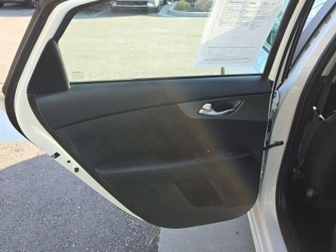 Used 2020 Kia Forte LXS image 20