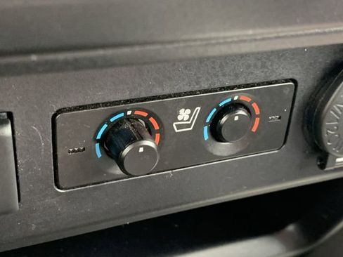 Used 2022 Toyota 4Runner Limited image 28