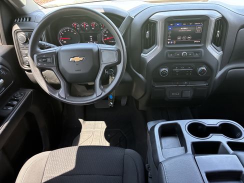 Used 2023 Chevrolet Silverado 2500 Custom AWD/4WD image 20