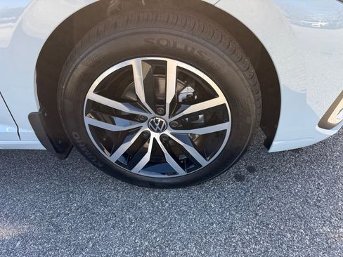 New 2026 Volkswagen Jetta SE image 25