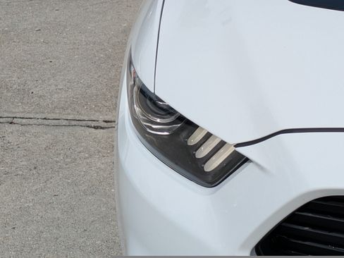 Used 2016 Ford Mustang GT Premium w/ Equipment Group 401A RWD image 9