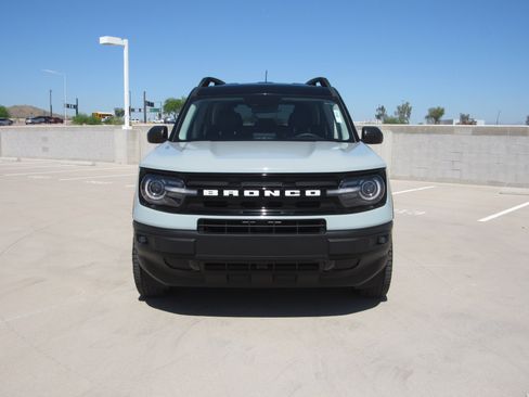 Used 2024 Ford Bronco Sport Outer Banks image 3