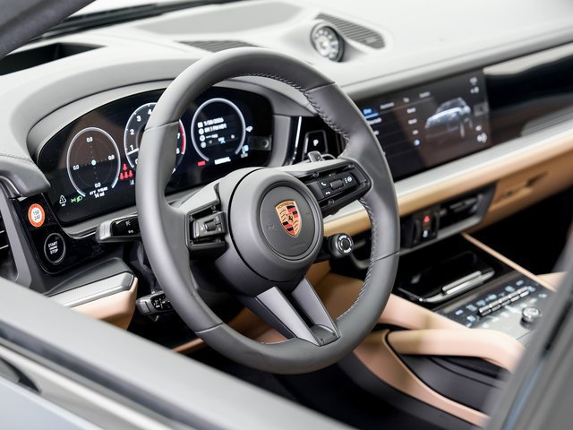 Certified 2026 Porsche Cayenne Coupe AWD/4WD image 9