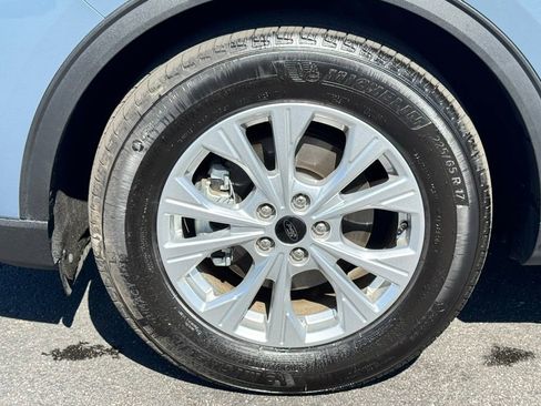 Certified 2025 Ford Escape Active w/ Cold Weather Package FWD image 46
