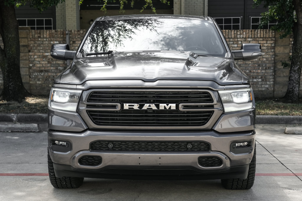 Used 2023 RAM 1500 Laramie AWD/4WD image 10