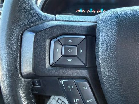 Used 2017 Ford F150 XLT w/ Equipment Group 302A Luxury AWD/4WD image 21