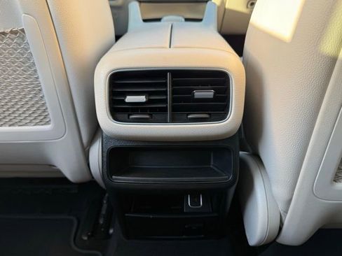 Used 2021 Mercedes-Benz GLE 350 4MATIC image 42