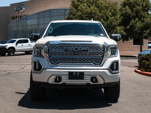 Used 2019 GMC Sierra 1500 Denali w/ Denali Ultimate Package AWD/4WD image 2