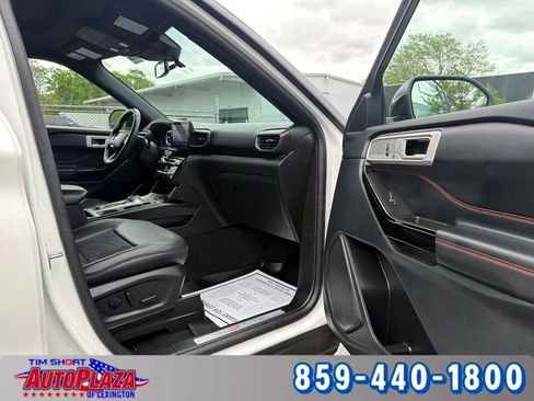 Used 2023 Ford Explorer ST-Line w/ Class IV Trailer Tow Package AWD/4WD image 24