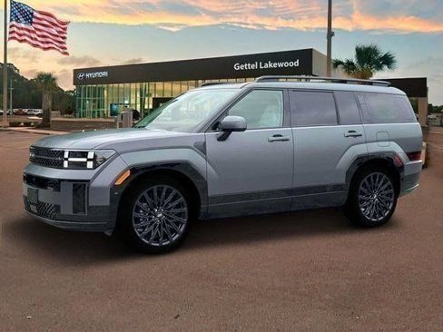 Used 2025 Hyundai Santa Fe Calligraphy image 2