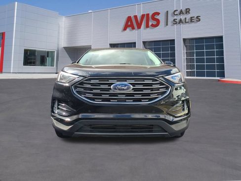 Used 2024 Ford Edge Titanium AWD/4WD image 2