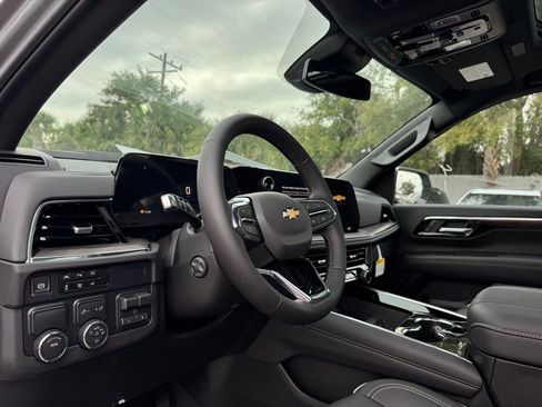 New 2026 Chevrolet Suburban Premier w/ Sun And Tow Package RWD image 27