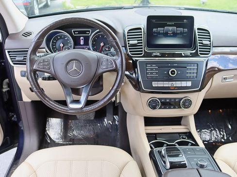 Used 2017 Mercedes-Benz GLE 350 4MATIC image 17