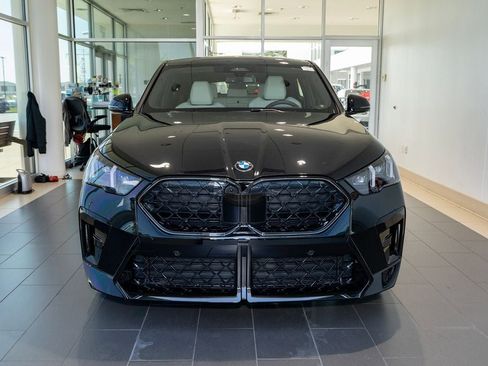 New 2026 BMW X2 xDrive28i w/ Technology Package AWD/4WD image 12