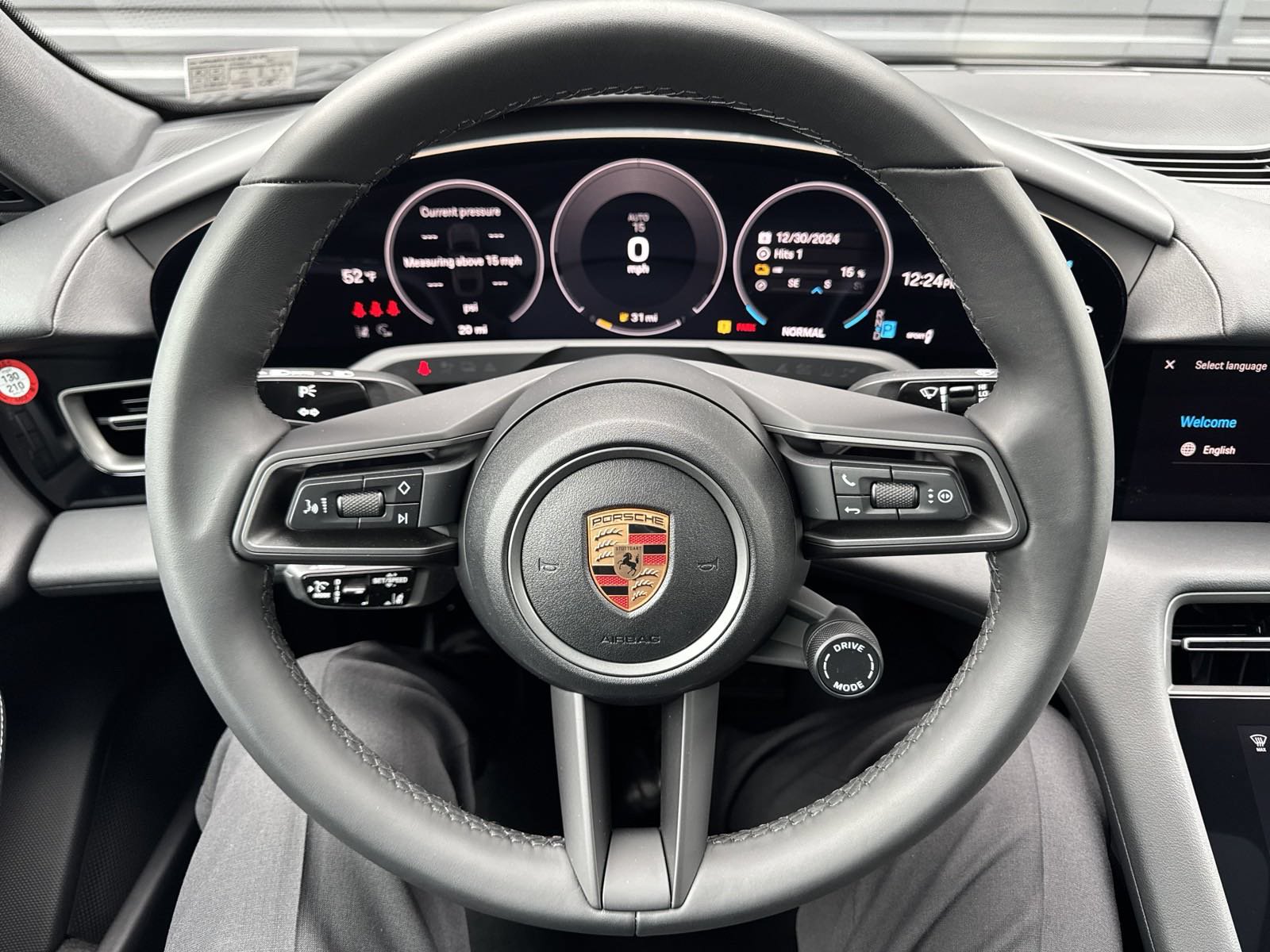 Certified 2025 Porsche Taycan w/ Premium Package RWD image 37
