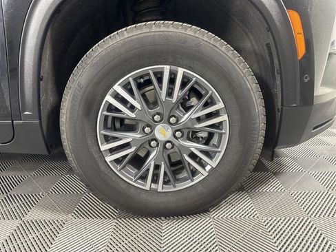 New 2026 Chevrolet Traverse LT w/ Enhanced Driving Package AWD/4WD image 9