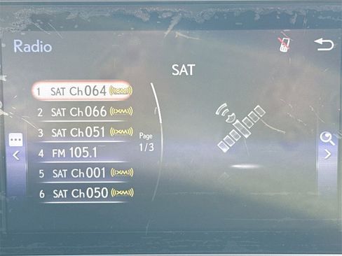 Used 2018 Lexus RX 350 FWD w/ Accessory Package image 16