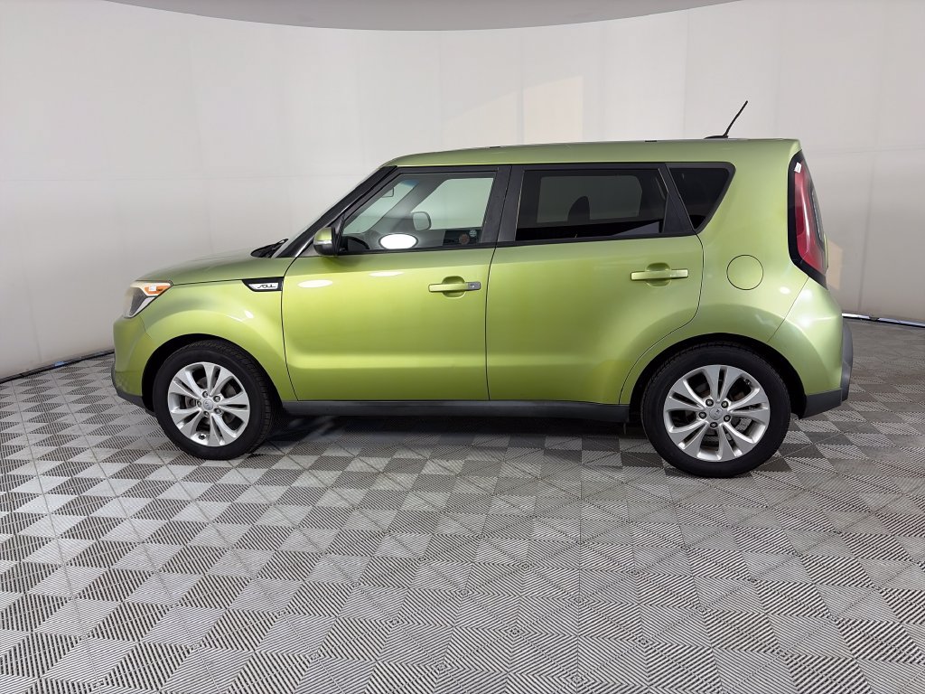 Used 2014 Kia Soul + FWD image 4