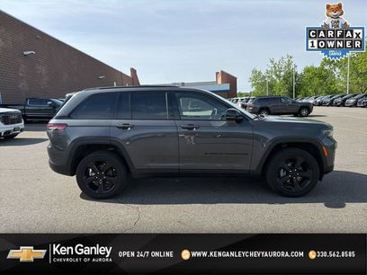 Used 2023 Jeep Grand Cherokee Altitude