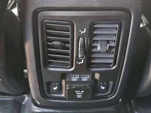 Used 2024 Dodge Durango R/T w/ Tow 'N Go Package AWD/4WD image 34