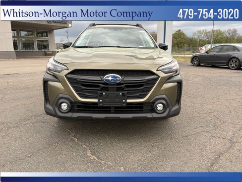 Used 2024 Subaru Outback Onyx Edition image 3