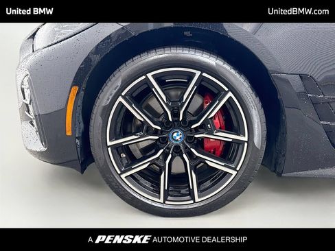 Used 2024 BMW i4 eDrive35 w/ M Sport Package RWD image 9