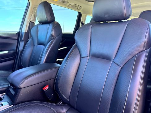 Used 2019 Subaru Ascent Limited AWD/4WD image 13
