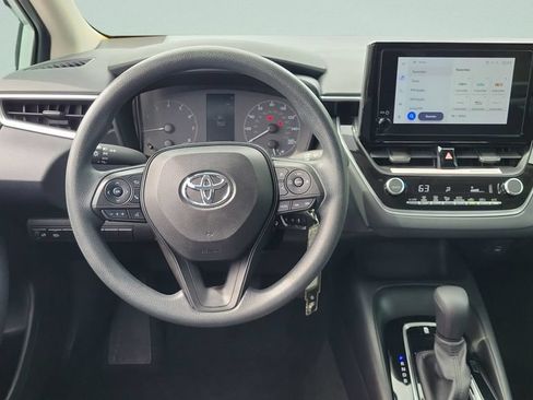 Used 2024 Toyota Corolla LE FWD image 12