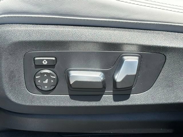Used 2026 BMW X5 xDrive40i w/ Premium Package AWD/4WD image 21