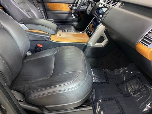 Used 2019 Land Rover Range Rover Supercharged AWD/4WD image 29