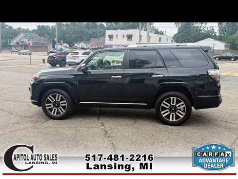 Used 2016 Toyota 4Runner Limited AWD/4WD image 5