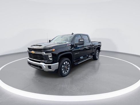 New 2026 Chevrolet Silverado 2500 LT image 5