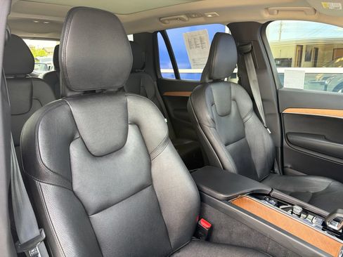 Used 2023 Volvo XC90 B6 Core w/ Protection Package Premier AWD/4WD image 26