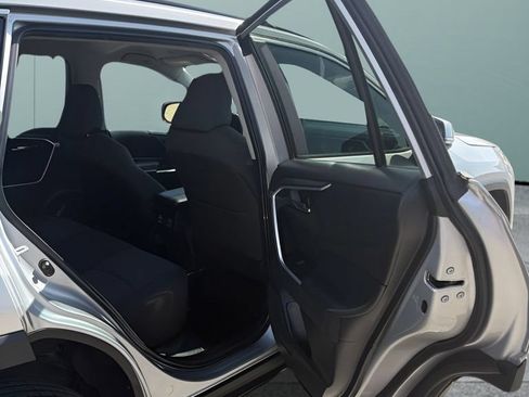 Used 2024 Toyota RAV4 XLE FWD image 16