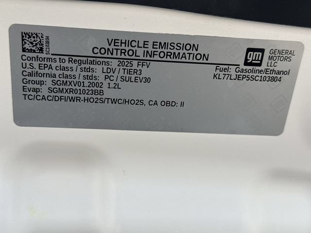 Used 2025 Chevrolet Trax RS w/ Driver Confidence Package FWD image 31