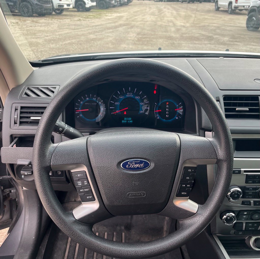 Used 2012 Ford Fusion SE FWD image 21