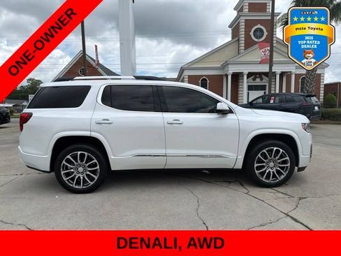 Used 2023 GMC Acadia Denali w/ Denali Ultimate Package AWD/4WD image 4