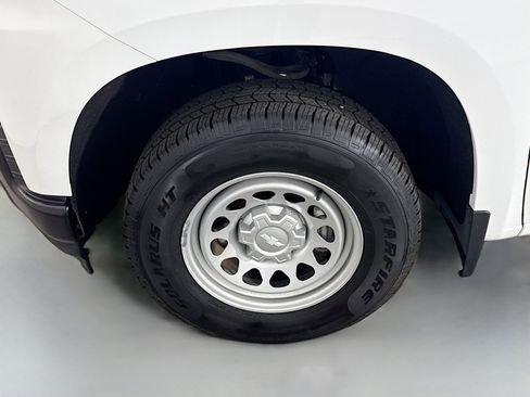 Used 2021 Chevrolet Silverado 1500 W/T w/ WT Value Package image 32