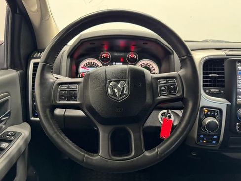 Used 2019 RAM 1500 Big Horn image 23