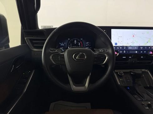 Certified 2025 Lexus GX 550 w/ Accessory Package (2T) AWD/4WD image 36