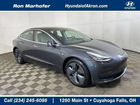 Used 2018 Tesla Model 3 Long Range image 1