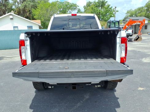 Used 2018 Ford F350 Lariat w/ Lariat Ultimate Package AWD/4WD image 18