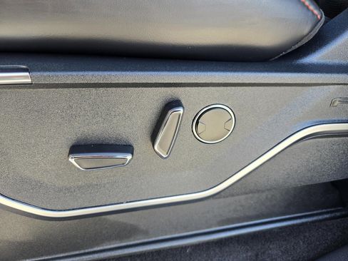 Used 2025 Ford F150 Raptor image 26