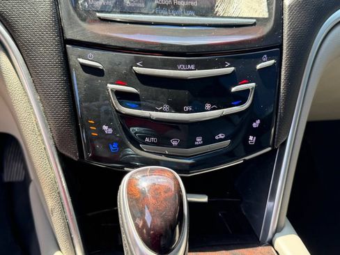 Used 2017 Cadillac XTS Luxury FWD image 23