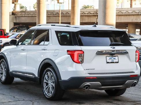 Used 2023 Ford Explorer Limited w/ Equipment Group 301A image 6