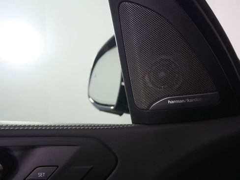 Used 2026 BMW X5 sDrive40i image 9