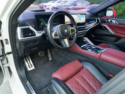 Used 2024 BMW X6 xDrive40i w/ Premium Package AWD/4WD image 18