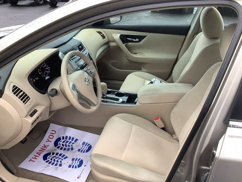 Used 2013 Nissan Altima 2.5 S image 10