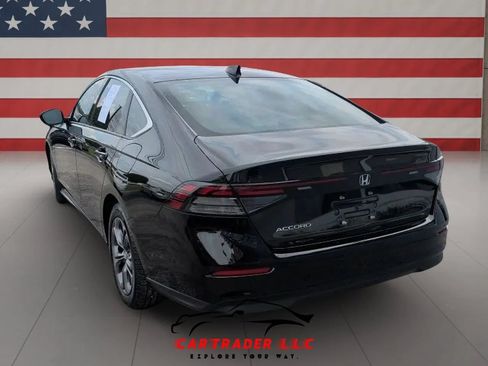 Used 2023 Honda Accord EX image 4